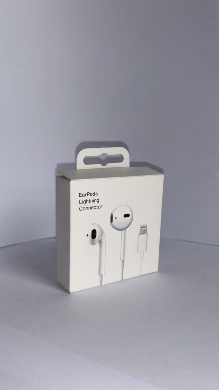 Apple EarPods with Lightning Connector